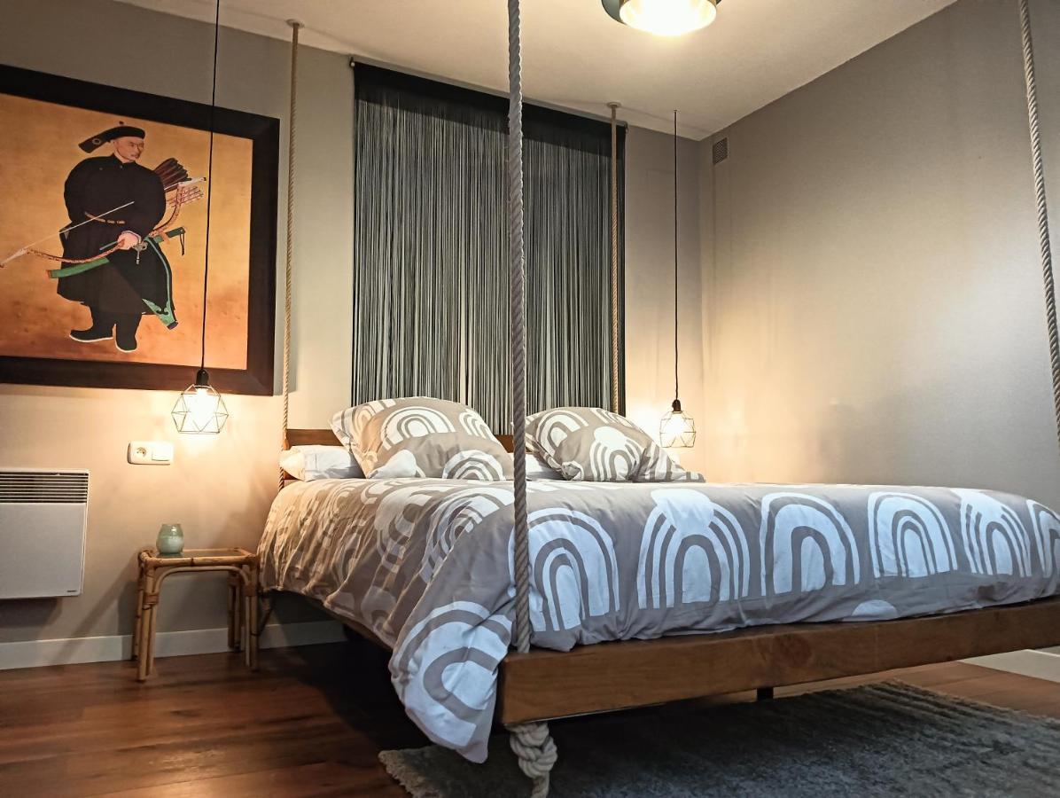 Chatescos - Estudio En Chateau Luaran gambar