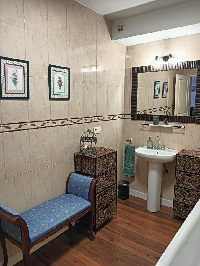Chatescos - Estudio En Chateau Luaran gambar